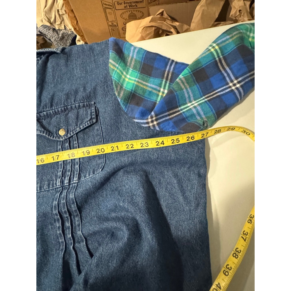 Women's Country Store Plus 2X Blue Denim Plaid Sleeve Button Down Shirt - Picture 9 of 11